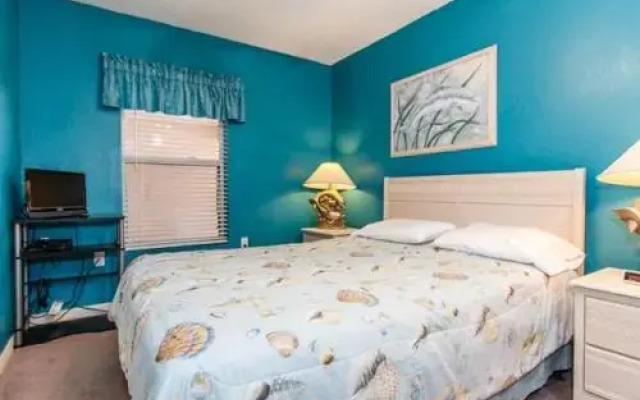 Islander 3006 by RedAwning