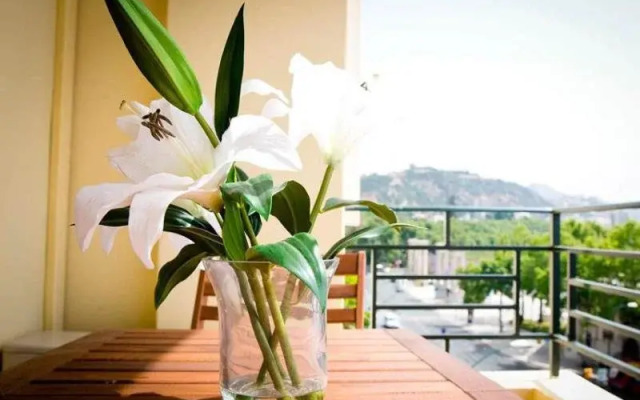 Holidays2Malaga Heredia 3 bedroom opposite Malaga Port
