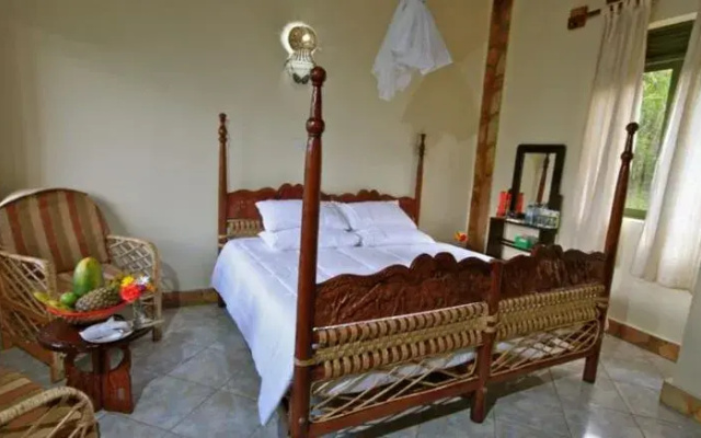 Silverback Lodge