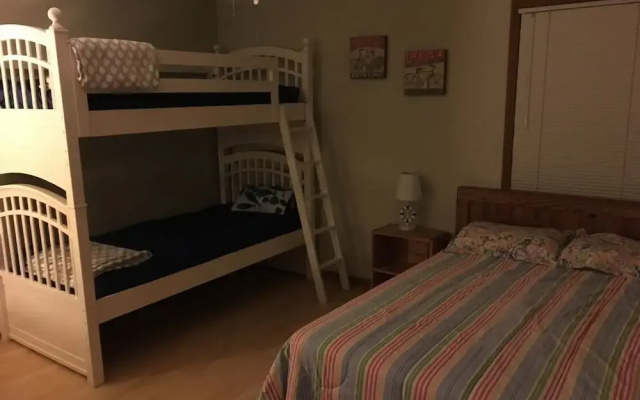 Wave Friends - 4 Br Home