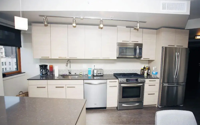 Arts District Apartments by Barsala