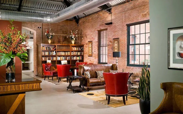 Apartments-Stay Smart Strip District