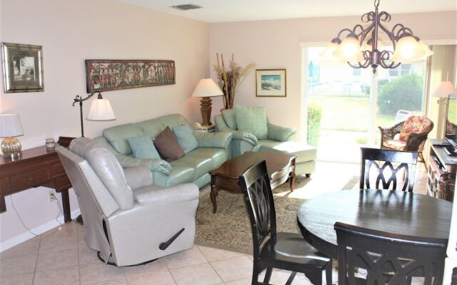 Jamaica Royale - 006 - 1 Br Condo