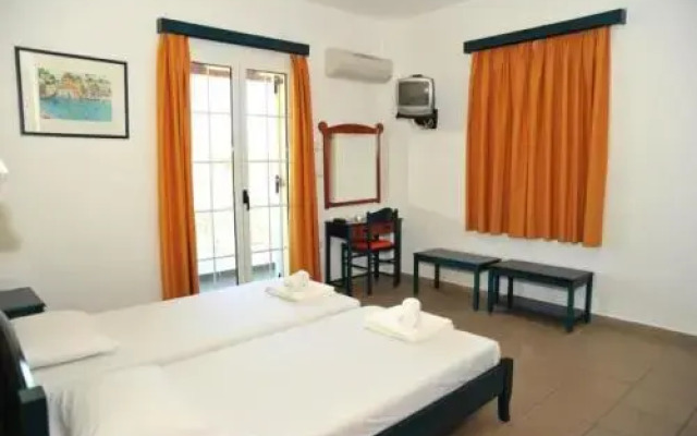 Papoulias Rooms