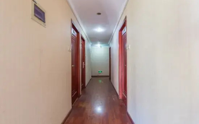 Nanjing Shuangfeng Hotel