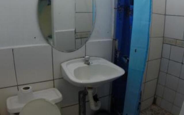 hostal monte libano