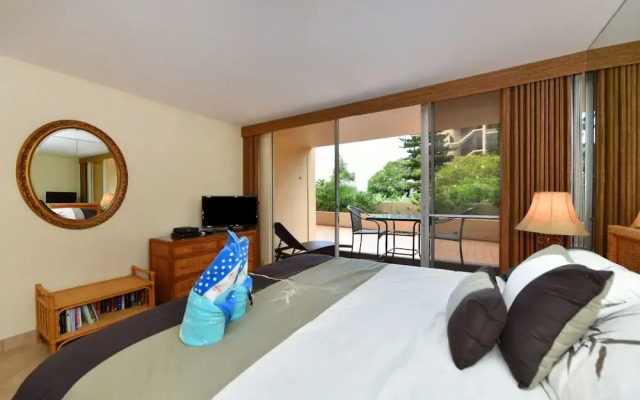 Royal Kahana 104 by RedAwning