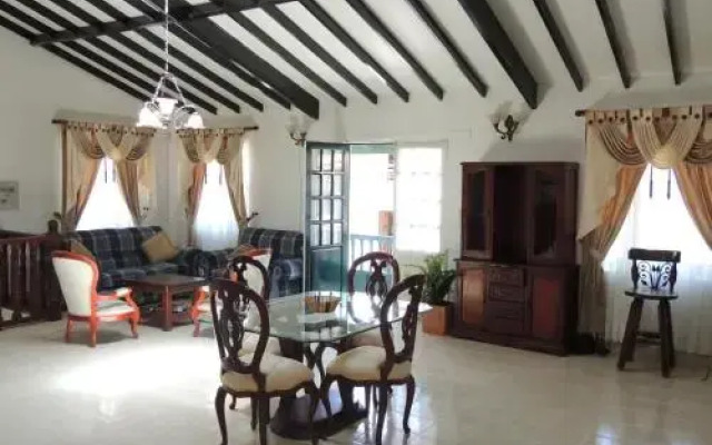 Hotel La Villa Del Virrey