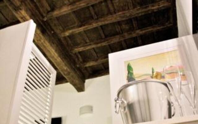 UnusualRome Apartments - Rome City Center