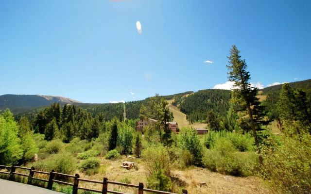 Mountain House by Key to the Rockies