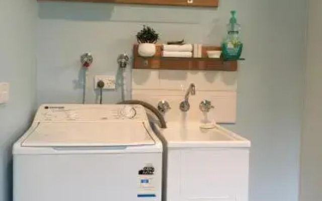 Black Cockatoo Cottages