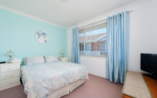 Reef Close, Townhouse 3, 7