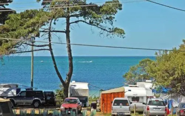 The Esplanade Holiday Home