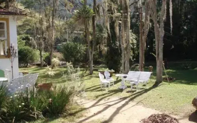 Bed & Breakfast Pouso Donana