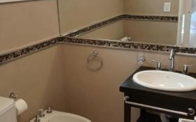 Aqualina Luxury Suites