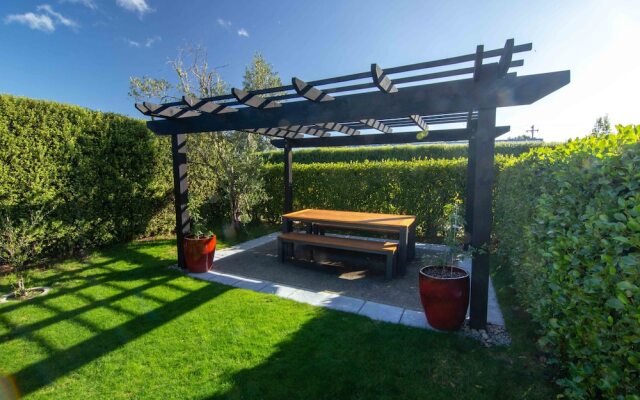 35 Tuscan Lane