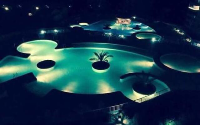 Blue Apart Hotel