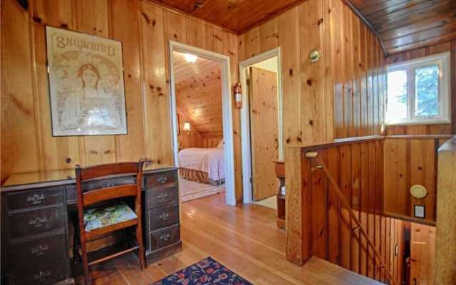 Huckleberry Hide-Away - 3 Br Cabin