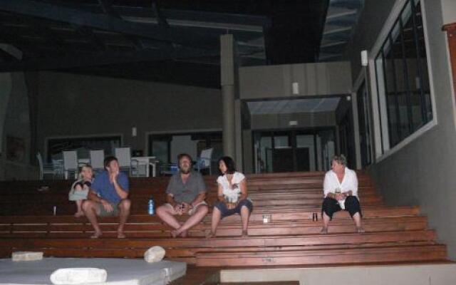 Farmhouse On The Rocks