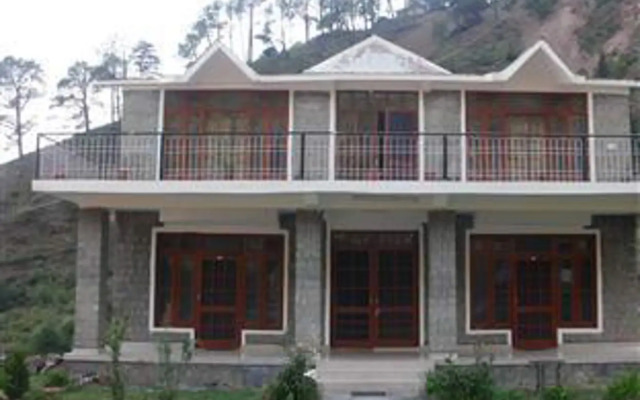 Una Comfort Great Himalayan Adventure Resort