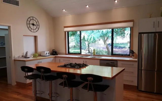 Mistover Valley Yallingup