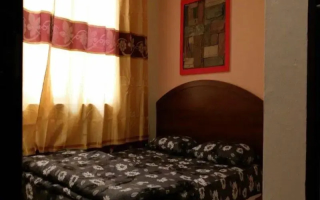 Clover Hotel