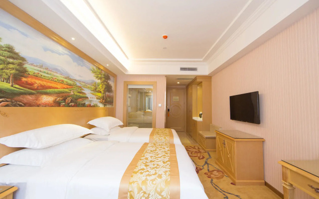 Vienna Hotel Guangzhou Panyu Nancun Branch