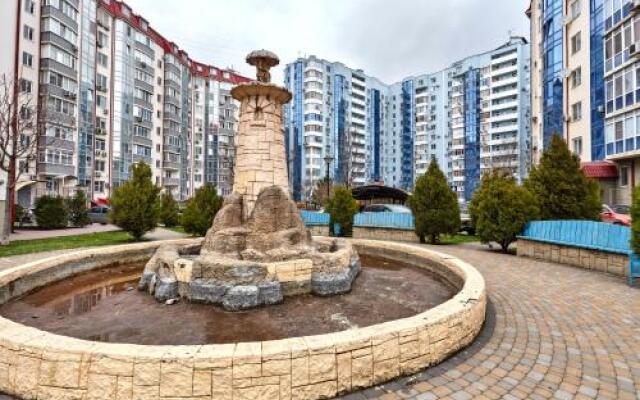 Na Ishunina Apartments