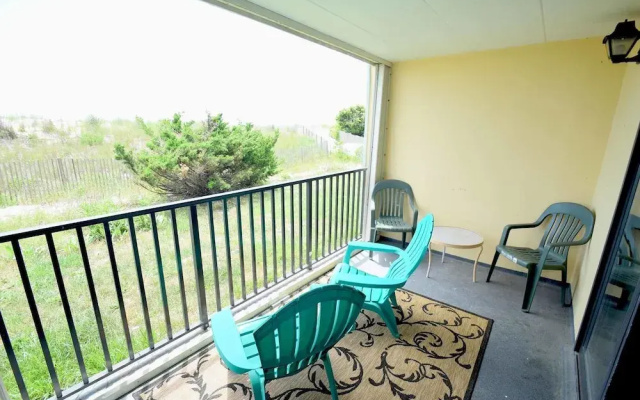 Ocean Trail 102 2 Br condo by RedAwning