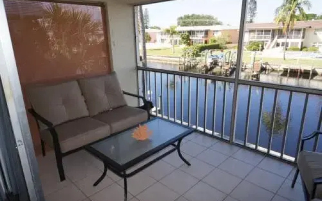 Cape Palms 209