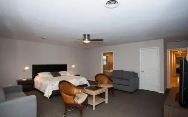 Roanoke 4 Br Home