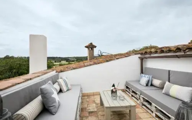 Home Deco Marenya House Costa Brava