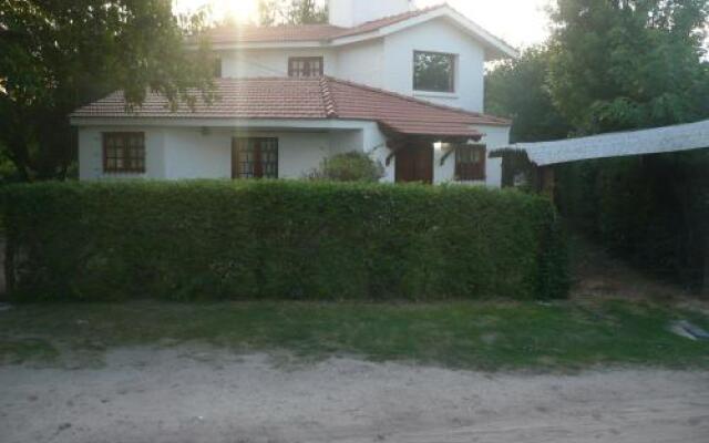 CABAñAS AL SOL DE TRASLASIERRA