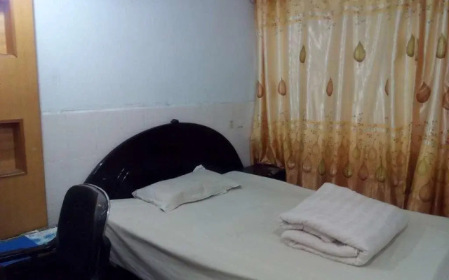 Pingdingshan Longsheng Guest House