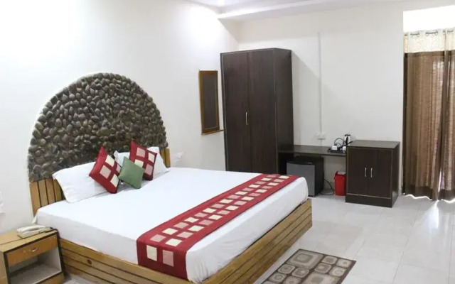 Corbett Aroma Havens Resort