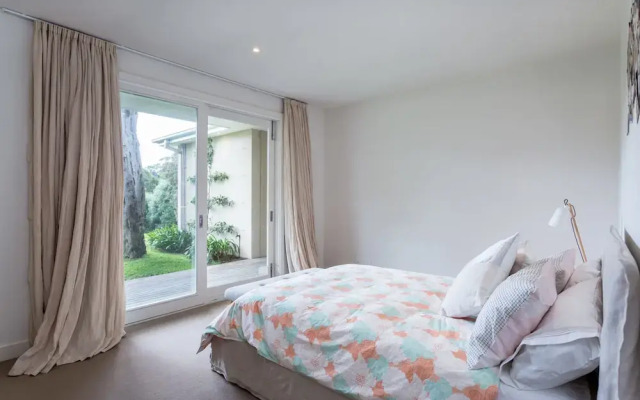 The Portsea Retreat