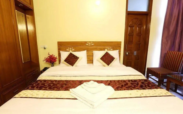 OYO Rooms Noida Sector 52 Block A