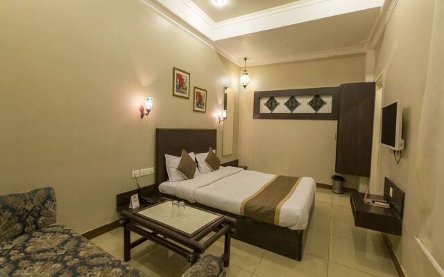 OYO Rooms Aatish Market