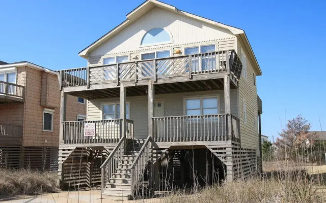 Dolphin Watch - 4 Br Home