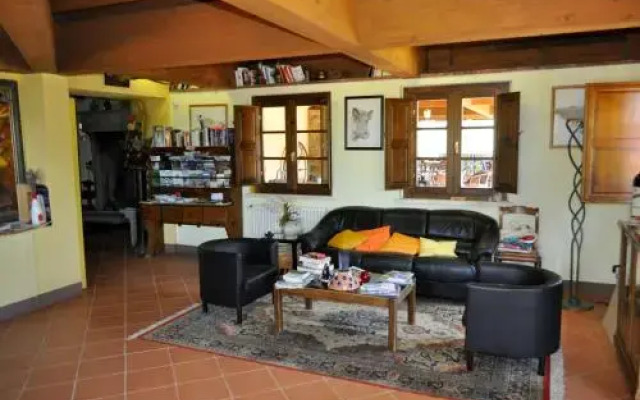 Tenuta Poggetti E Santa Laura