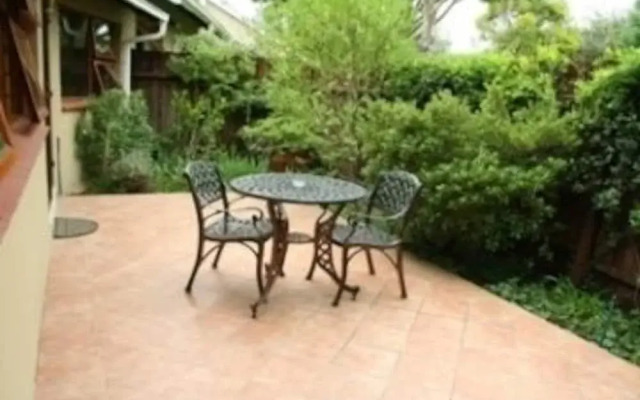 Red Rose Bed And Breakfast