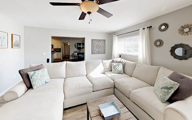 E Vernon - 4 Br Home