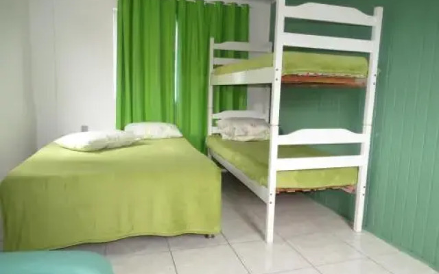 Bombinhas Pousada Camping