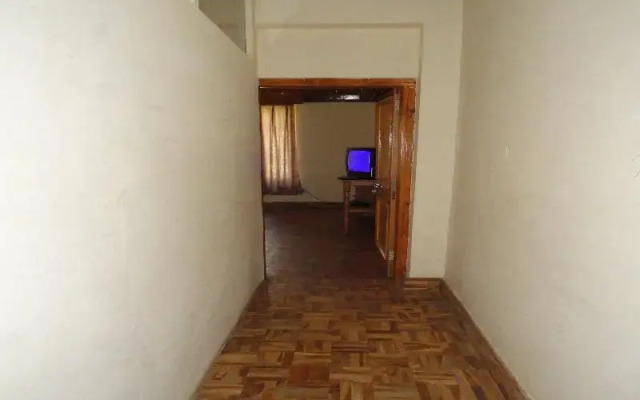 Hotel Nirvana Palace