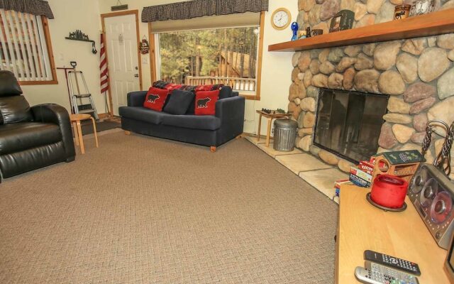 1693 - Moonridge Getaway