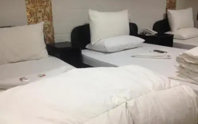 Manhattan Guest House