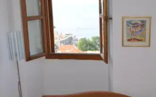 Apartments Brautović