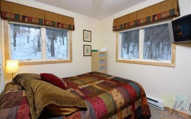 Bear Run House by RedAwning