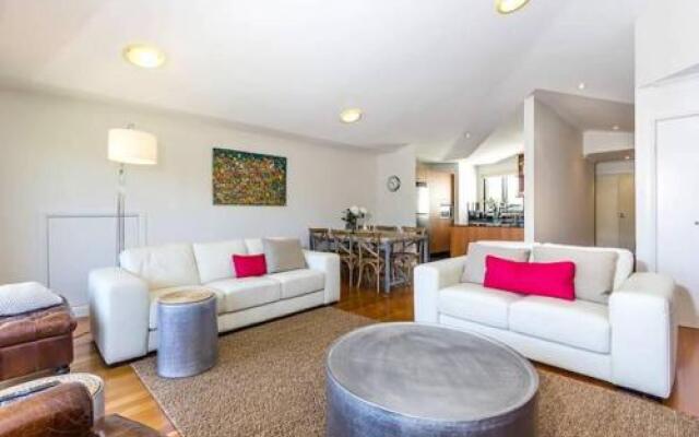 Bondi Beach Lamrock Avenue