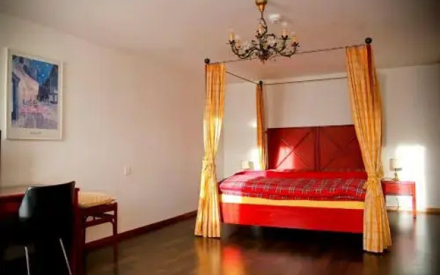 Hotel Adler